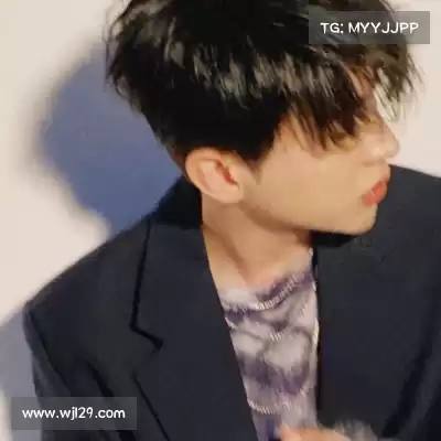 苗桔戈